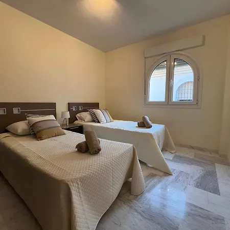 Juani In Playa Alamos * Torremolinos