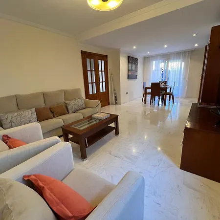 Juani In Playa Alamos Semesterbostad