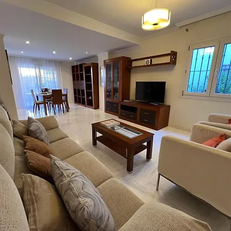 Juani In Playa Alamos Torremolinos