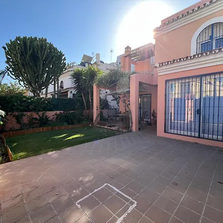 Casa vacanze Juani In Playa Alamos