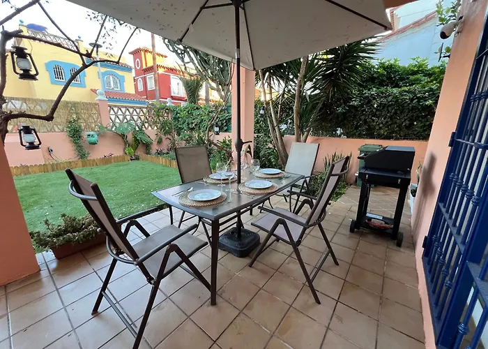 Juani In Playa Alamos * Torremolinos