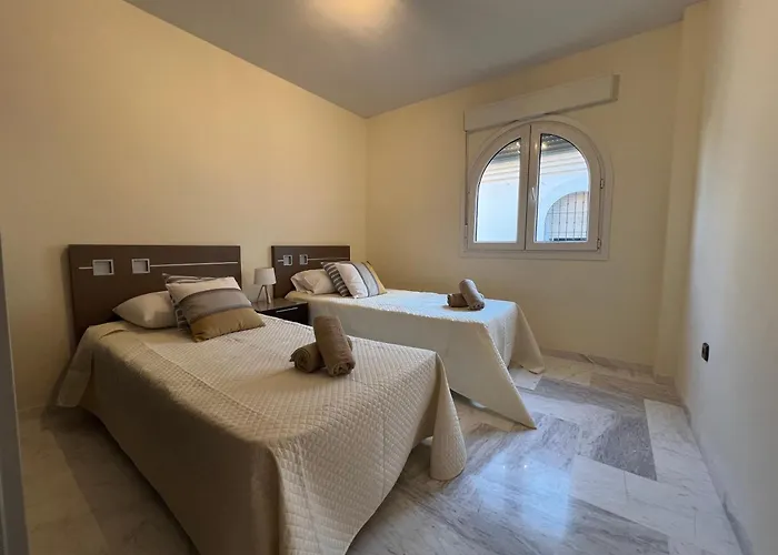 Juani In Playa Alamos * Torremolinos