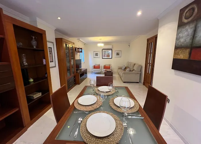 Juani In Playa Alamos * Torremolinos