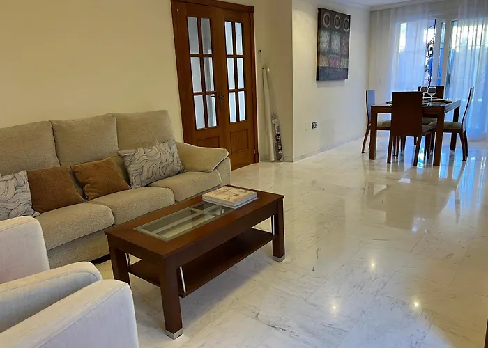 Juani In Playa Alamos Semesterbostad Torremolinos