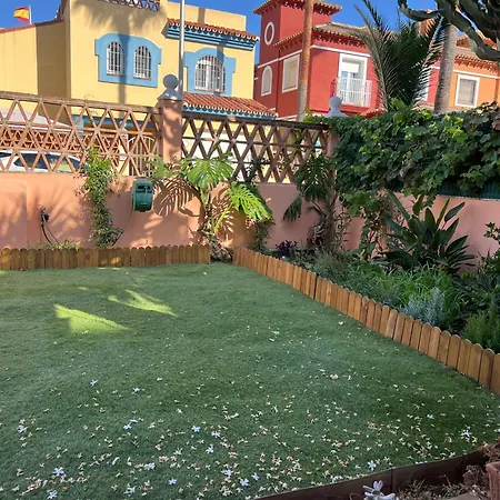 Juani In Playa Alamos توريمولينوس